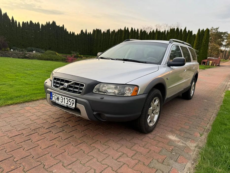 Volvo XC 70 zero rdzy super stan warto