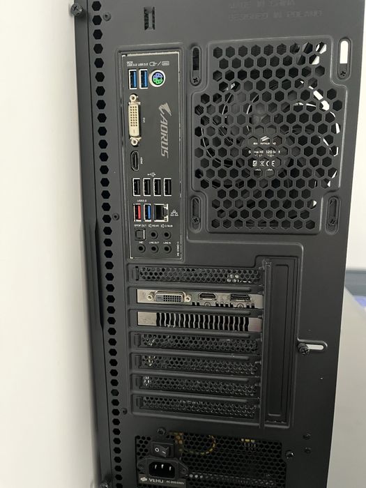 Komputer do gier - RYZEN 5 5600x / GTX 1650 / 16gb RAM / ssd 1tb