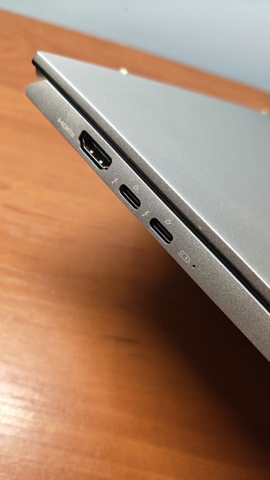 Laptop dla studenta 14 cali z czytnikiem linii papilarnych. RTX 2050 1.49kg