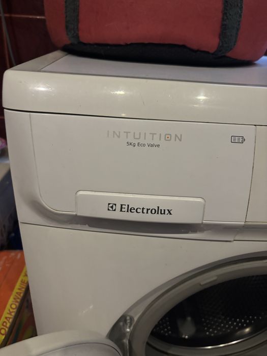 Pralka Elektrolux sprawna, biała, automat