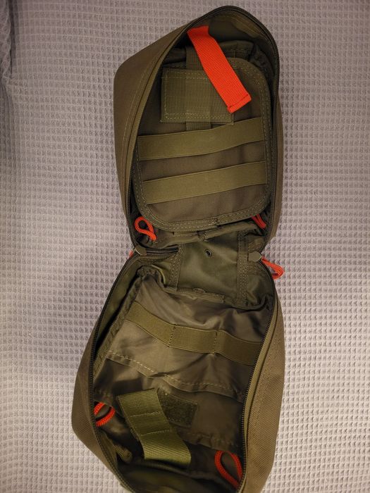 Продам військову аптечку