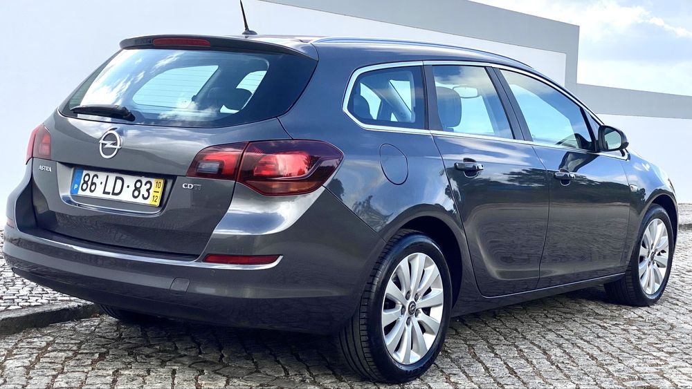 Opel Astra Caravan 1.7 CDTI Cosmo