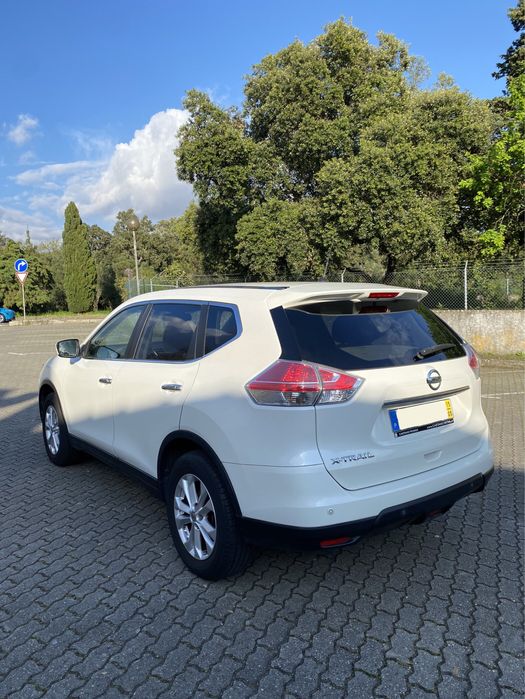Nissan X-Trail 1.6 Automático