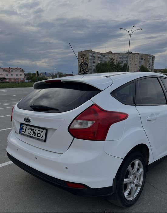 Ford Focus 2012 VIN WF0KXXGCBKCS10716 фото оголошення 10 з 24