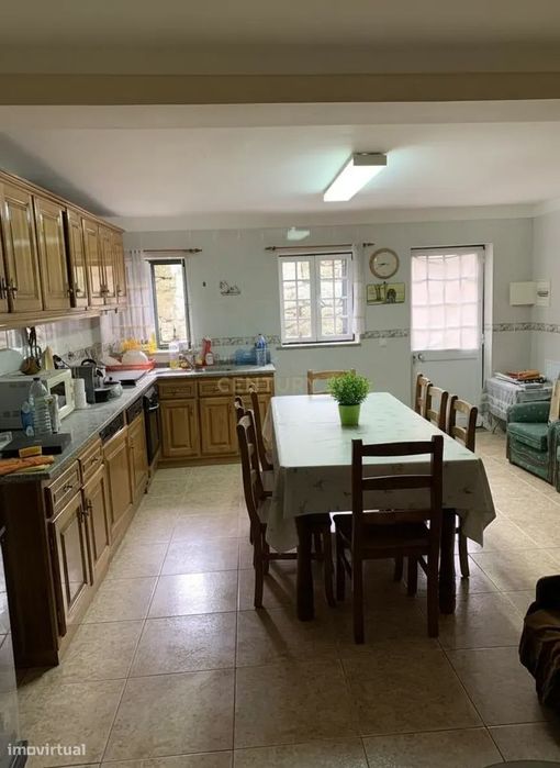 Moradia T2 em Santiago de Cassurrães, Mangualde - Viseu