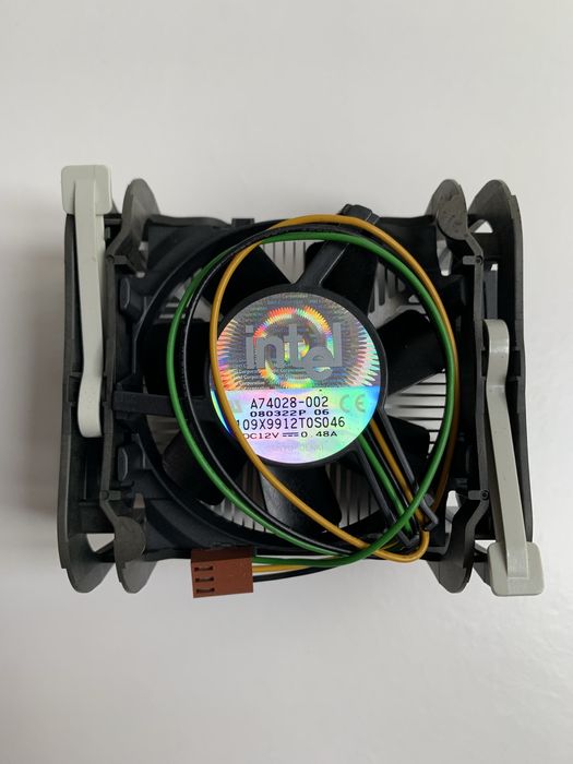 Original Intel CPU Cooler – LGA 115x / 775 Socket64309610737281120