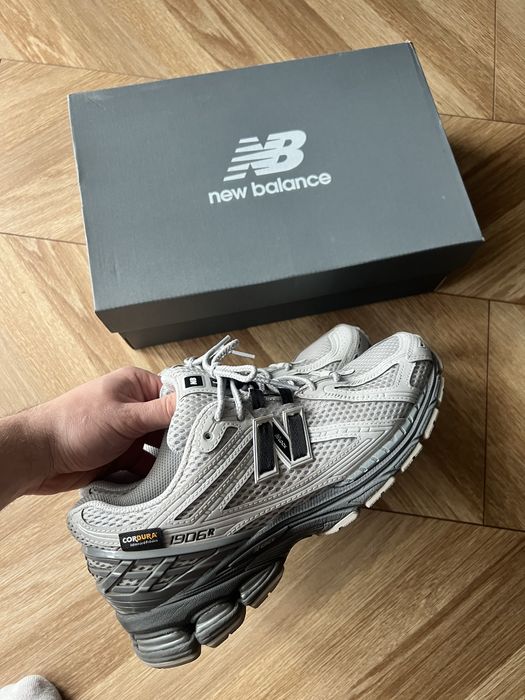 New balance 1906