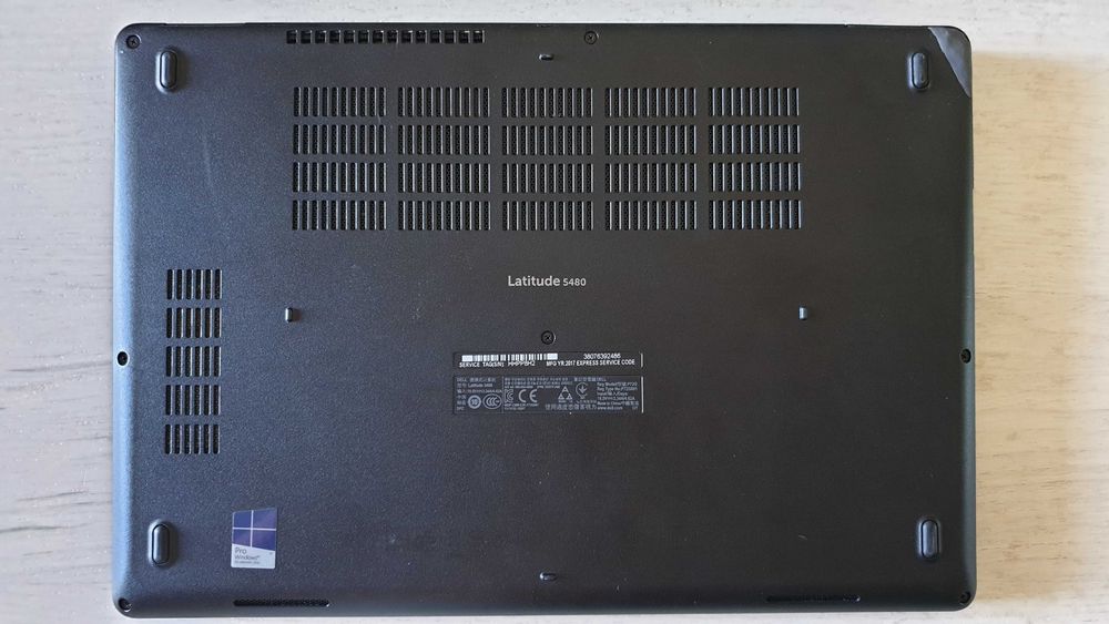 Ноутбук Dell Latitude 5480 i5-7300HQ 2,5 ГГц 4Gb SSD 256GB