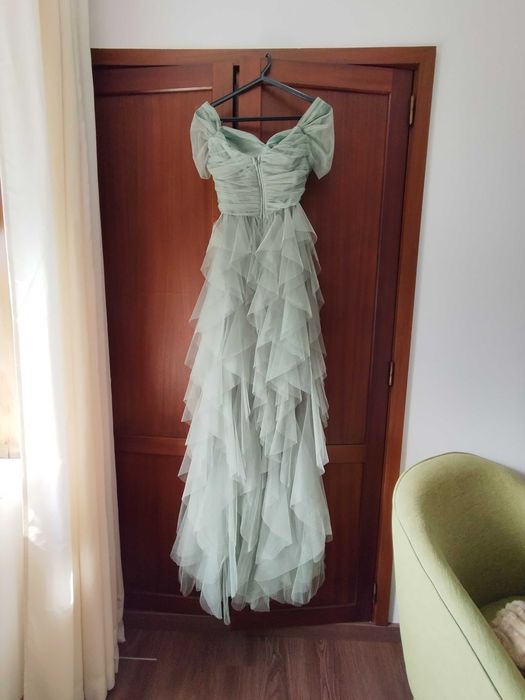 Vestido comprido verde de festa