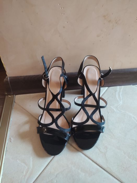 Buty na lato. Sandały na wysokim obcasie. High heels, pool dance