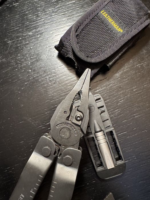 Leatherman super tool 300