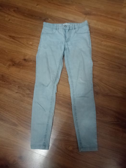 Spodnie jeansowe Sinsay rozmiar 36