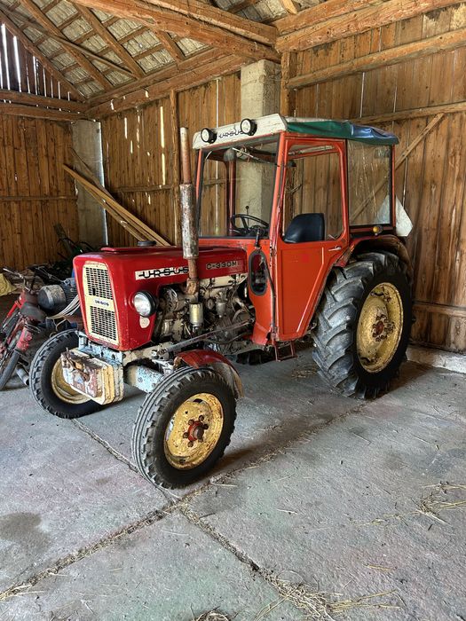 Ciągnik rolniczy traktor Ursus C330 z 1981 roku nie  Ursus C328 C360 C4011 Zetor
