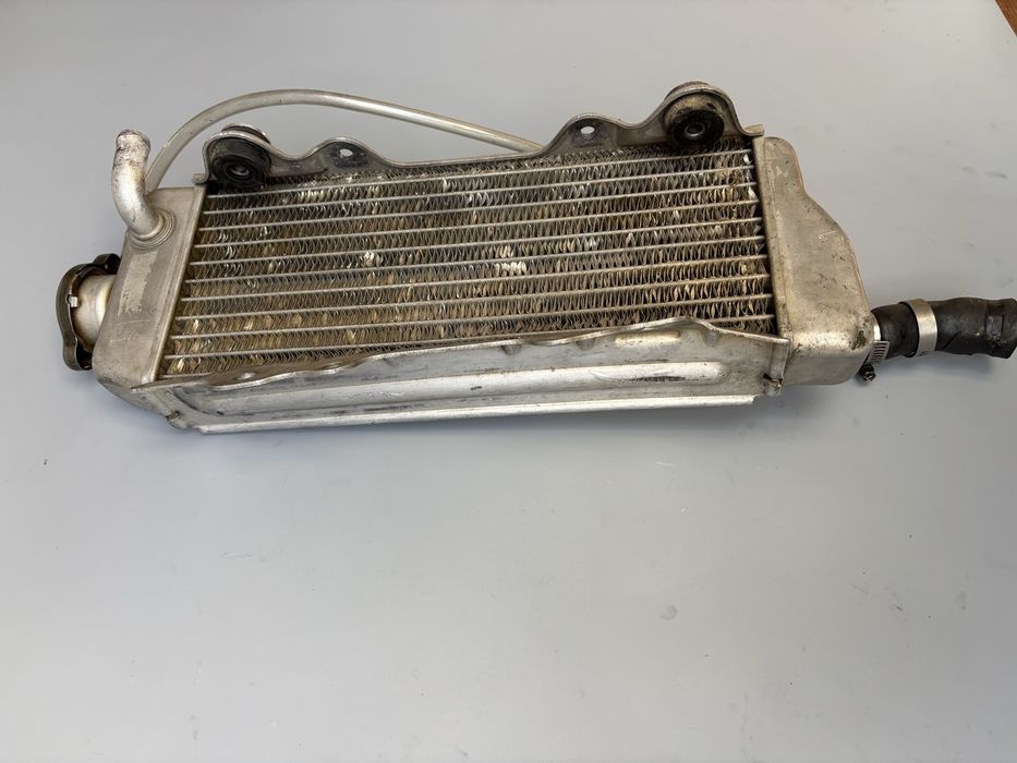 Chłodnica Prawa YAMAHA YZF450 / 250 R 02-05