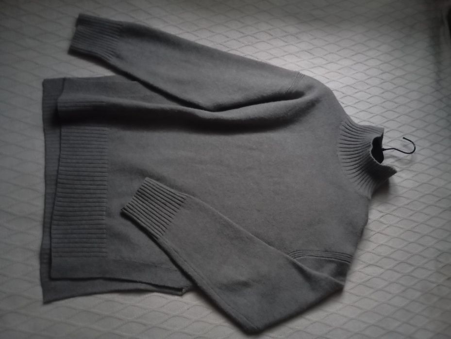 H&M S-M pudełkowy sweter z wełną w kolorze taupe kakao
