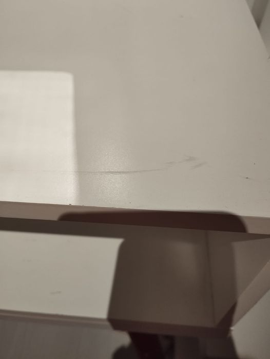 Aparador com gaveta e prateleiras + base parte de cima 104cm largura