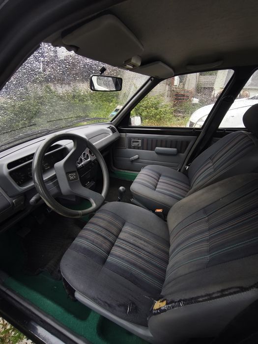 Peugeot 205 ano 1992