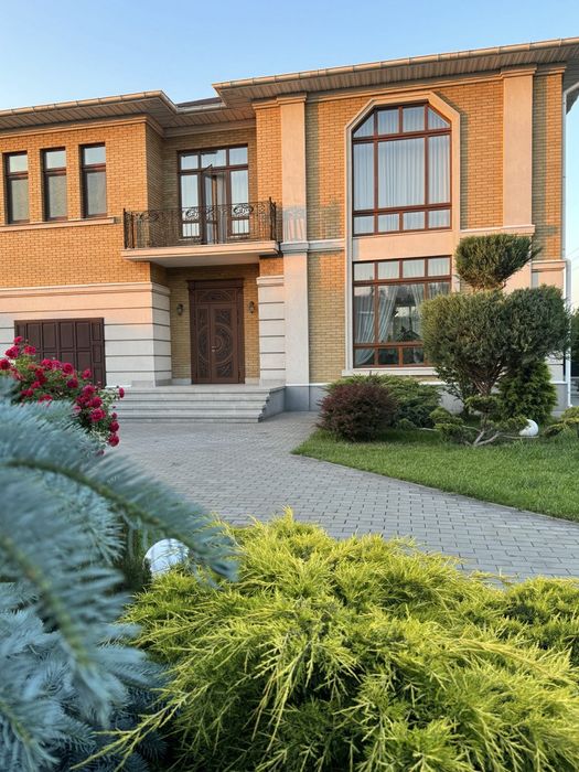 Продам шикарный дом! Левый берег! Отличное расположение! Аналогов нет!