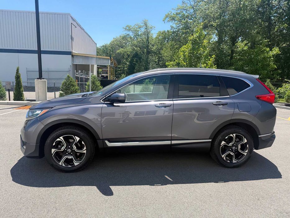 Honda CR-V Touring      2018