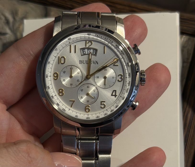Годинник Bulova 96B201