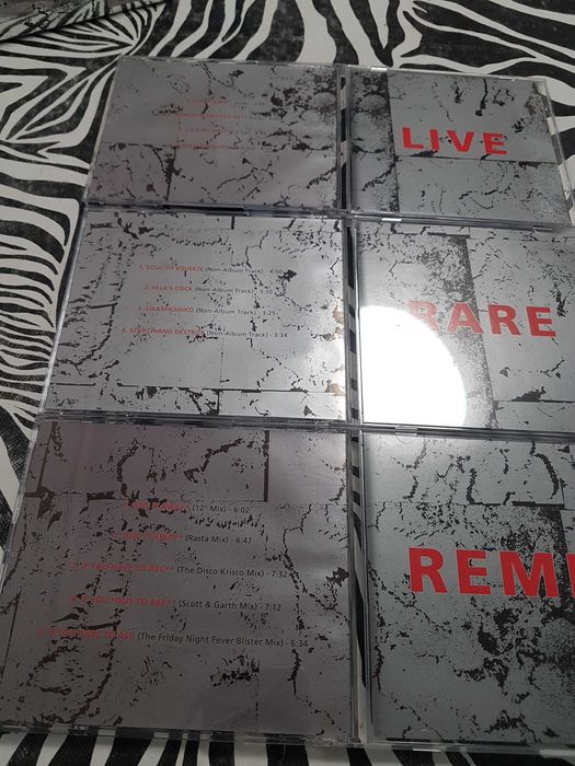 Cd Box red Live hot rare chili remix peppers