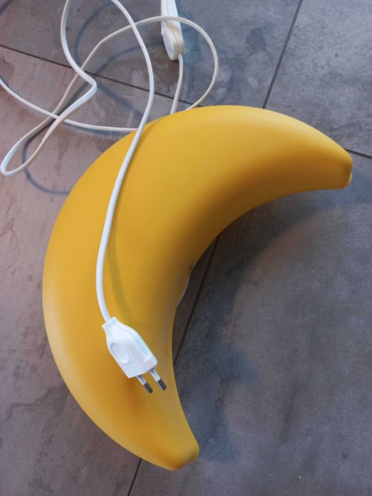 Lampka nocna księżyc Ikea