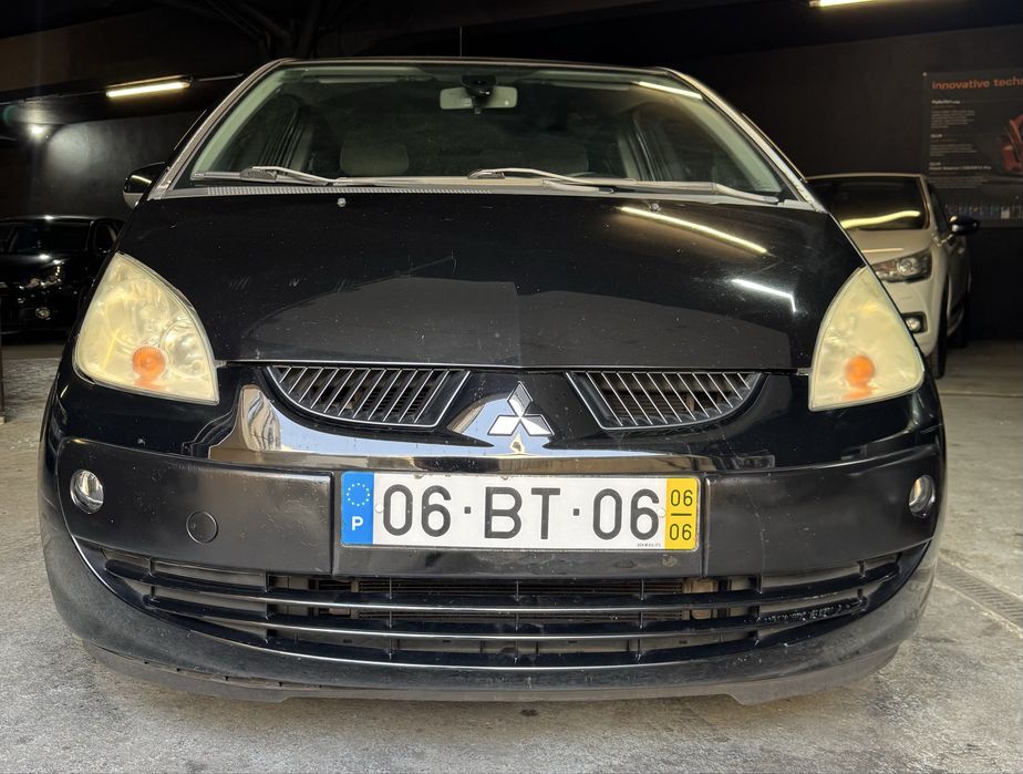 Mitsubichi Colt 1.3 Invite 95cv - Gasolina- Apenas 145 milkm