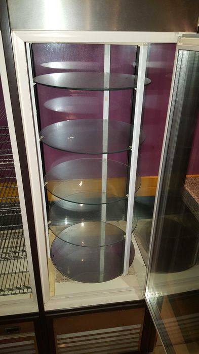 Vitrine de Bolos com expositor rotativo