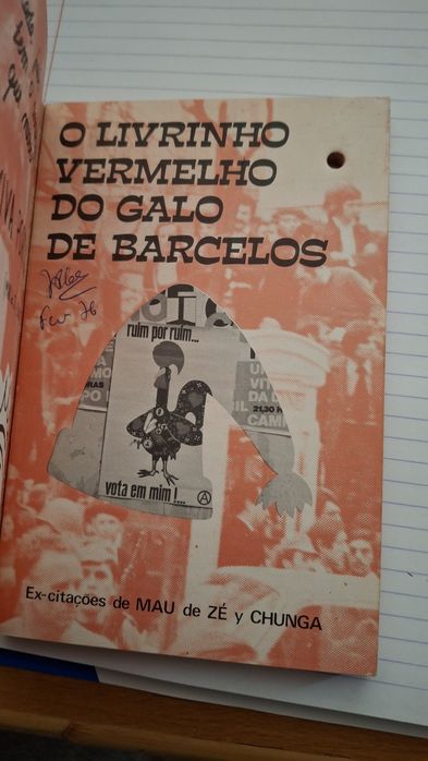 O livrinho vermelho Gslo Barcelos sátira humor raro