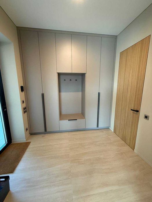 Новый 1-но этажный дом в Совиньоне, участок 10,66 соток, 185 кв.м.