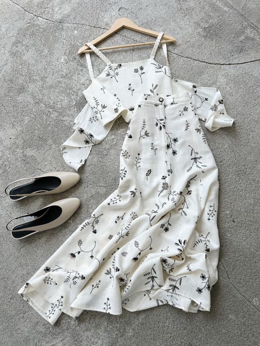 Лляний костюм zara