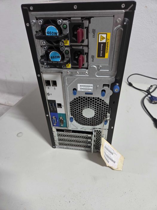 HP Proliant ML310e Gen V2