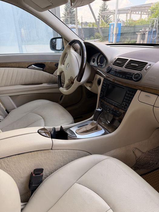Mercedes-Benz E320 w211 E-class 3.0d 2006