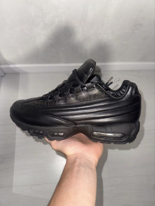Nike Supreme x Air Max 95 Lux Black