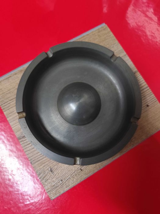 Cinzeiro grande em metal Marlboro