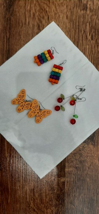 Zestaw wiszących kolczyków