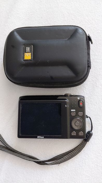 Фотоапарат Nikon
