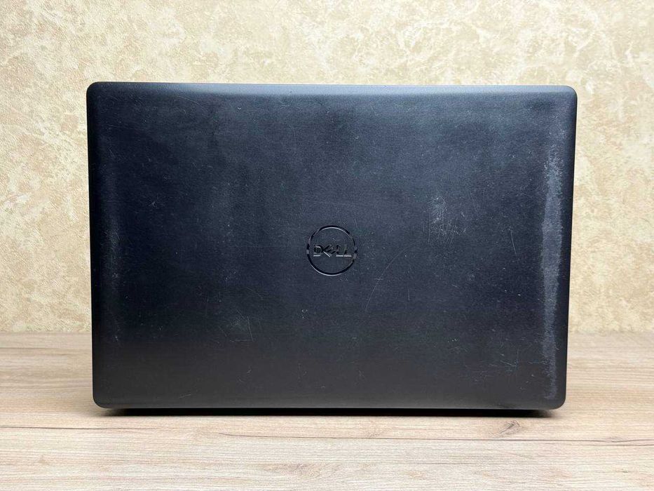Dell Inspiron 5570 FHD i5-8250u/8GB DDR4/SSD120+500HDD акб 2-3ч
