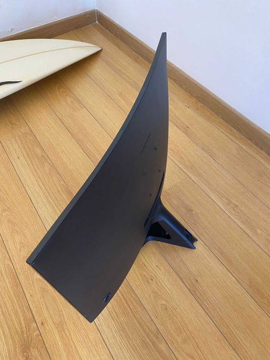 Monitor Samsung C27R500FHU – 27" Curvo Full HD