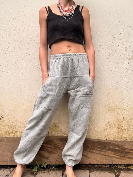 Wełniane spodnie dresiki etno ciepłe