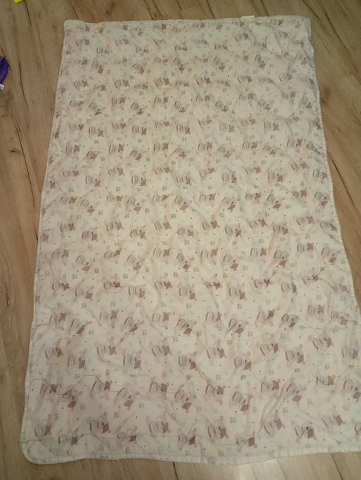 Kołderka cienka caloroczna dla dziecka 100x160