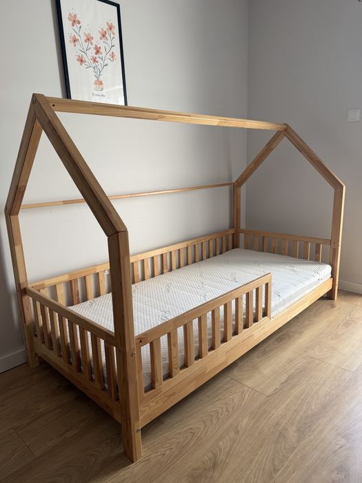 Łóżko domek Luletto 90x200 + materac Rucken