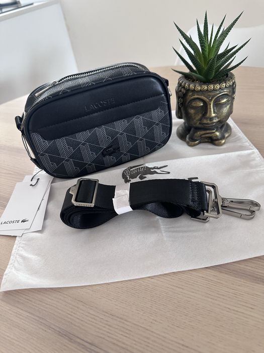 Bolsa lacoste pochet
