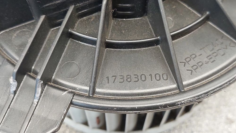 Motor da chauffage / sofagem RENAULT Kangoo (KW0/1_)