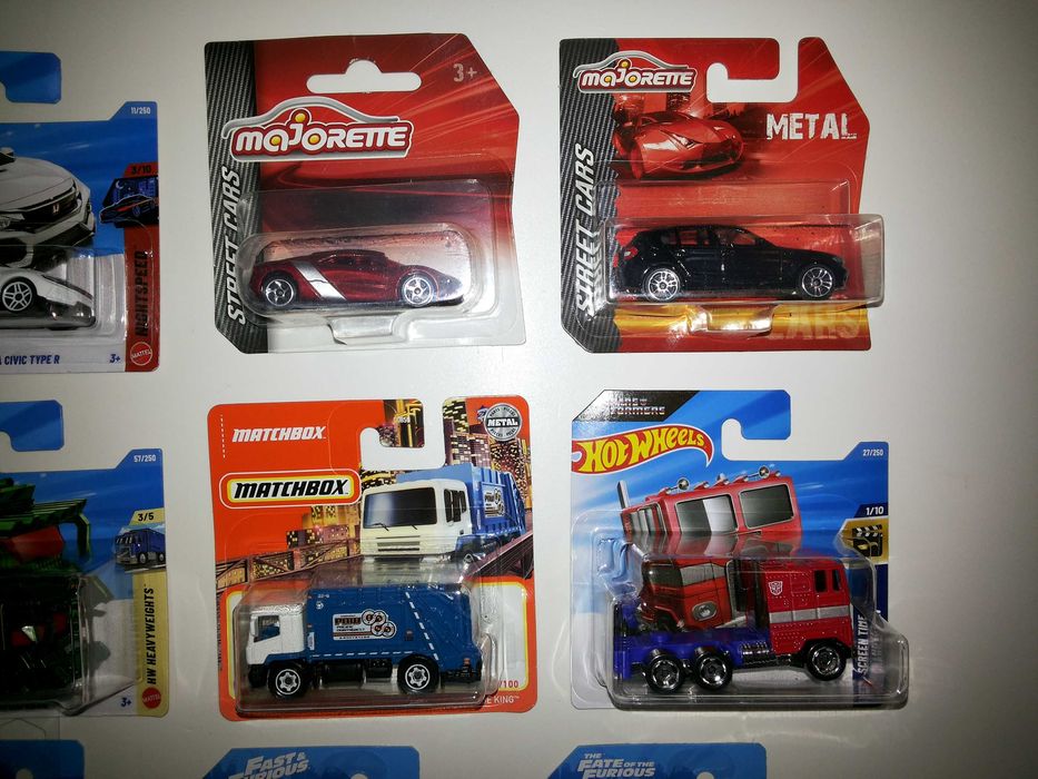 Carros Miniaturas escala 1/64 - Hot Wheels - Majorette - Matchbox
