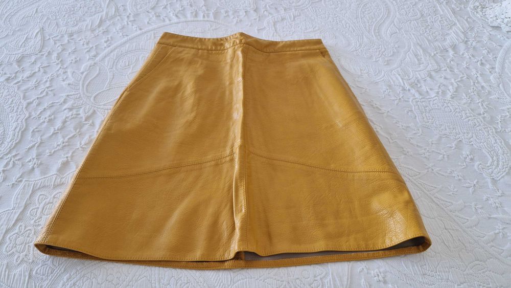 Saia mostarda Zara, tamanho S