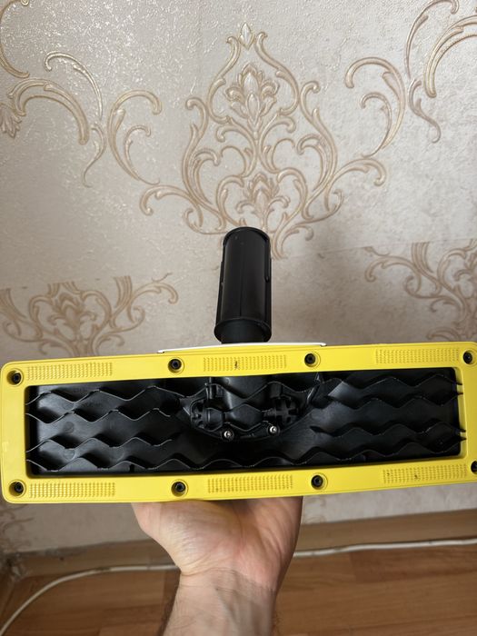 Продам пароочиститель Karcher SC 2 Upright EasyFix