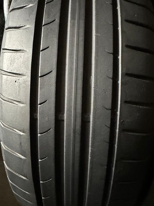 Шини 215/60/16-2 шт Dunlop Sport bluresponse