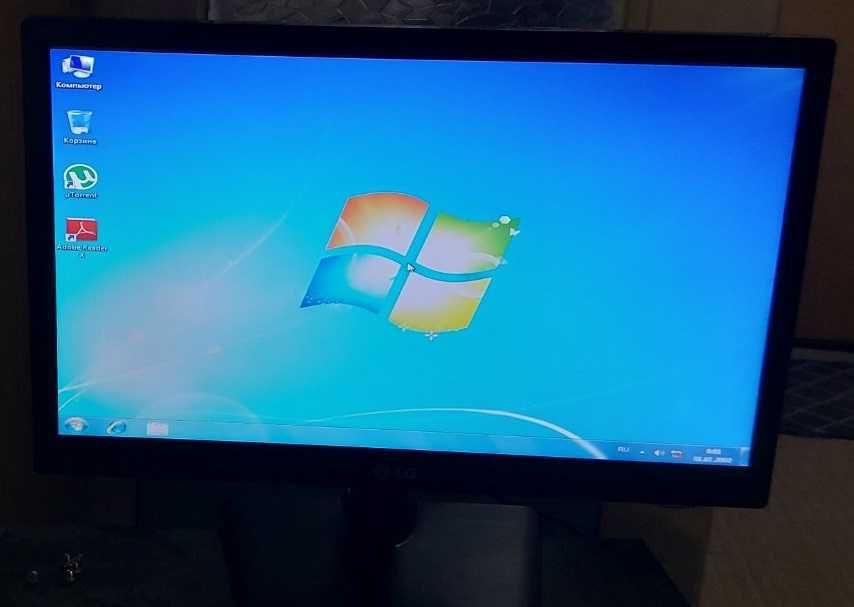 монітор flatron 19en33s-b