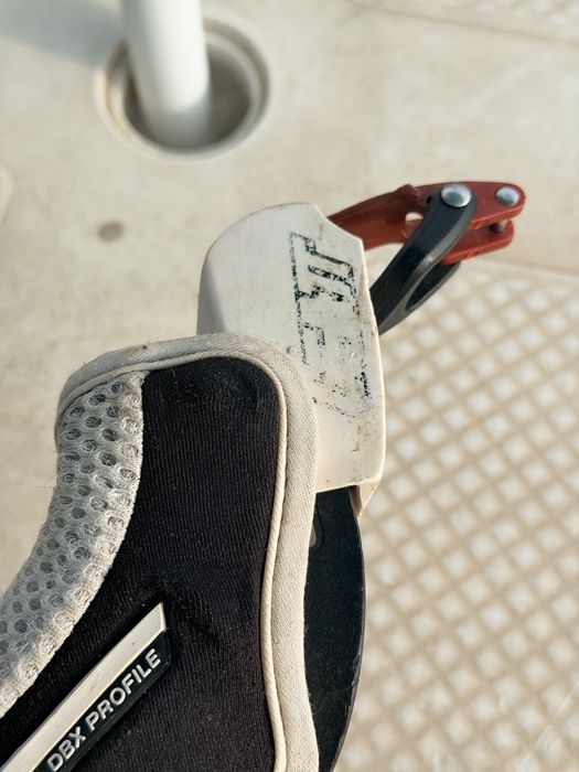 Cervical leatt bicycle dbx